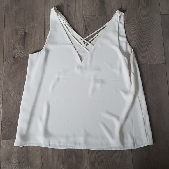 Express flowy blouse - Picture 3 of 4